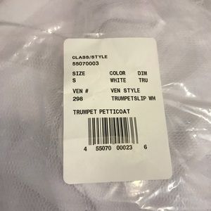 David’s Bridal Trumpet Slip